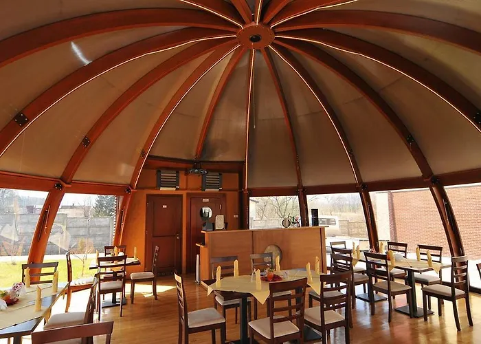 Gosciniec Zodiac Hostal Rzuchow